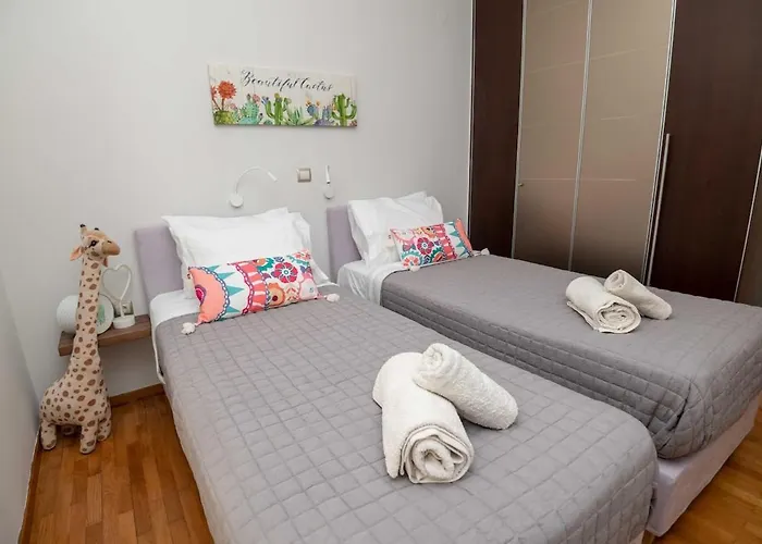 Blue Lady Seaview Retimno