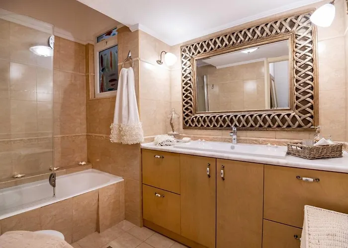 Blue Lady Seaview Retimno