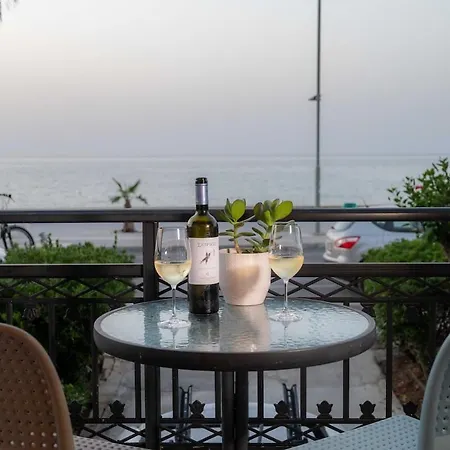 Blue Lady Seaview Apartment Rethymno (Crete)
