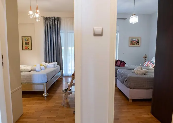 Blue Lady Seaview Apartment