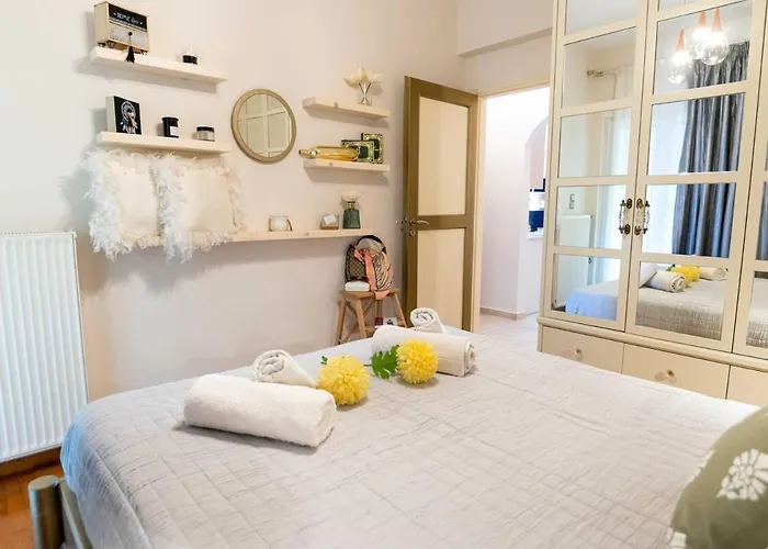 Blue Lady Seaview Apartment